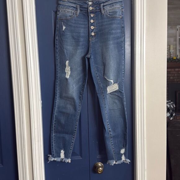 Kancan Ulta High Rise Distressed Skinny Jeans Size 8 - Picture 1 of 5